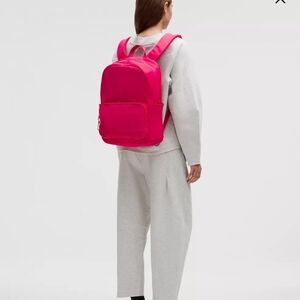 Lululemon Everywhere Backpack 22L